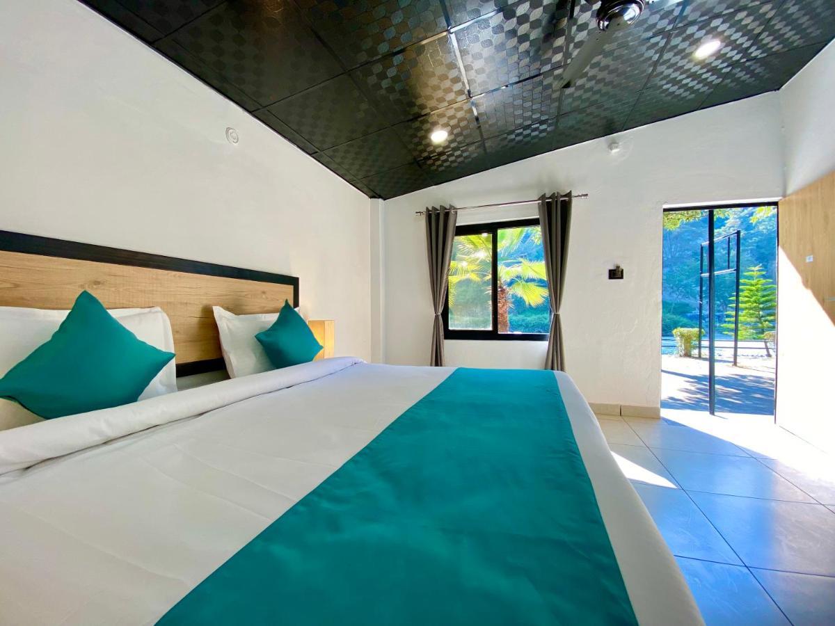 רישיקש Euphoric River Resort מראה חיצוני תמונה