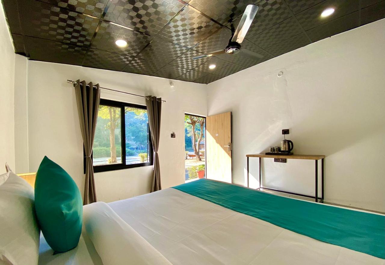 רישיקש Euphoric River Resort מראה חיצוני תמונה