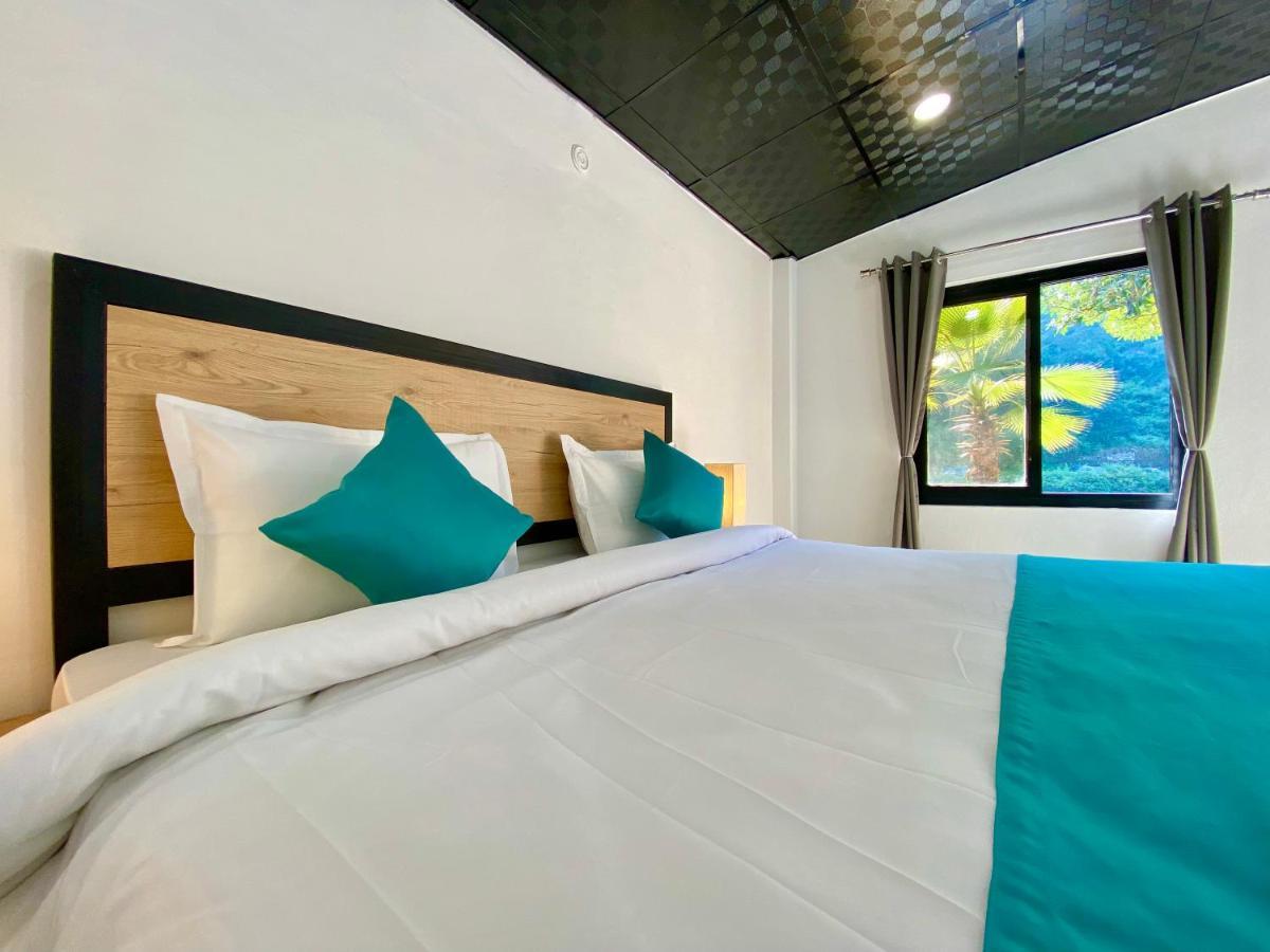 רישיקש Euphoric River Resort מראה חיצוני תמונה