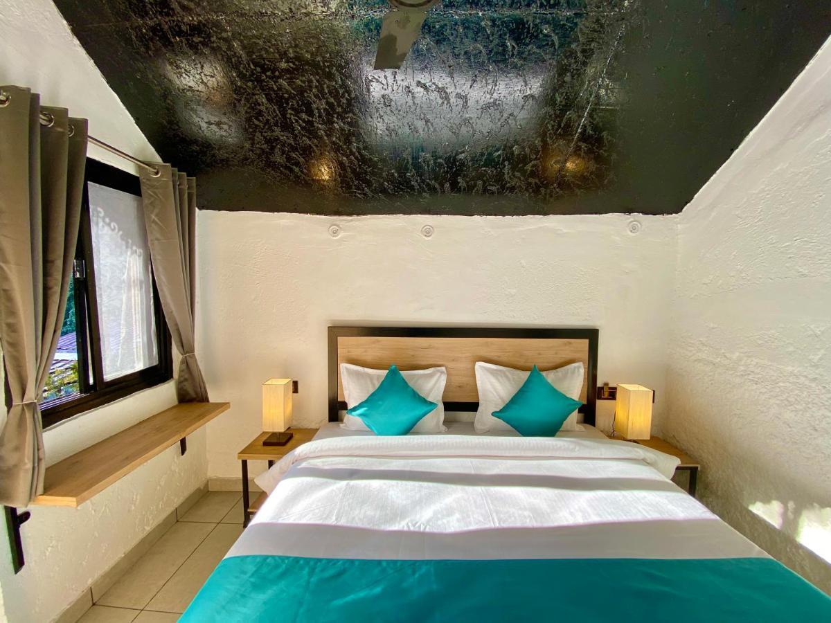 רישיקש Euphoric River Resort מראה חיצוני תמונה