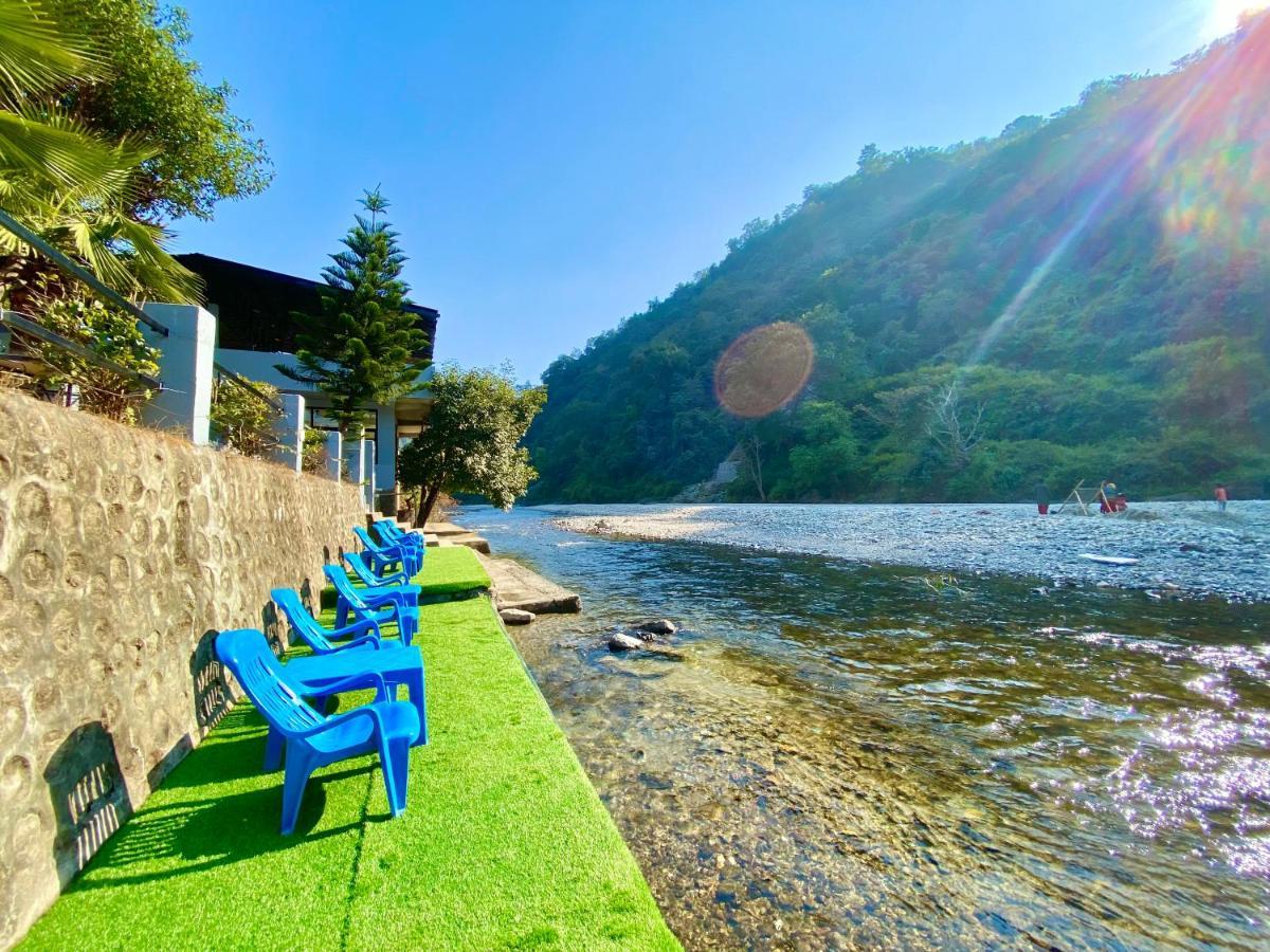 רישיקש Euphoric River Resort מראה חיצוני תמונה