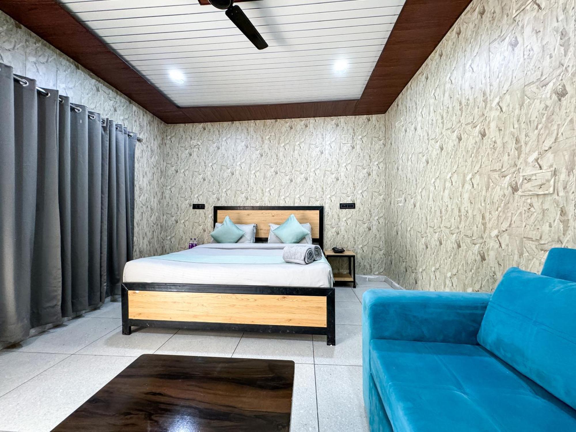 רישיקש Euphoric River Resort מראה חיצוני תמונה