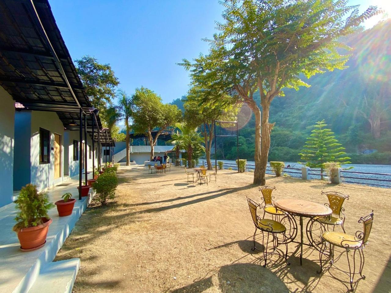 רישיקש Euphoric River Resort מראה חיצוני תמונה