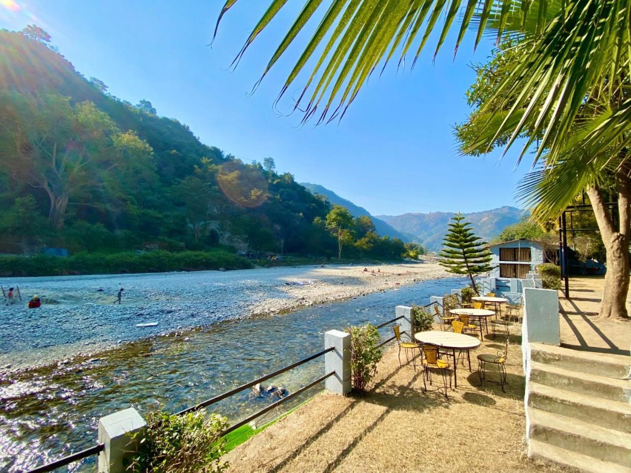 רישיקש Euphoric River Resort מראה חיצוני תמונה